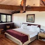 Hotel Mas La Boella 4*